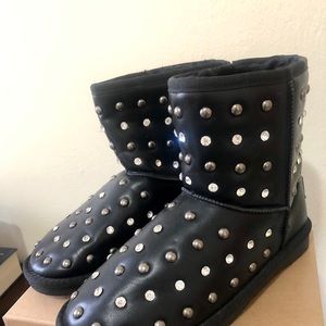 Uggs with crystal glass